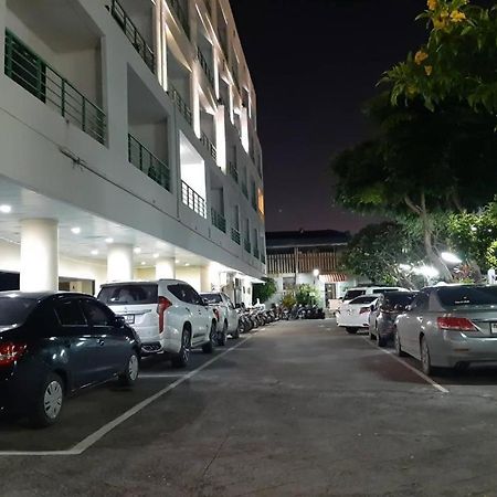 Central Place Hotel Rayong Exterior foto