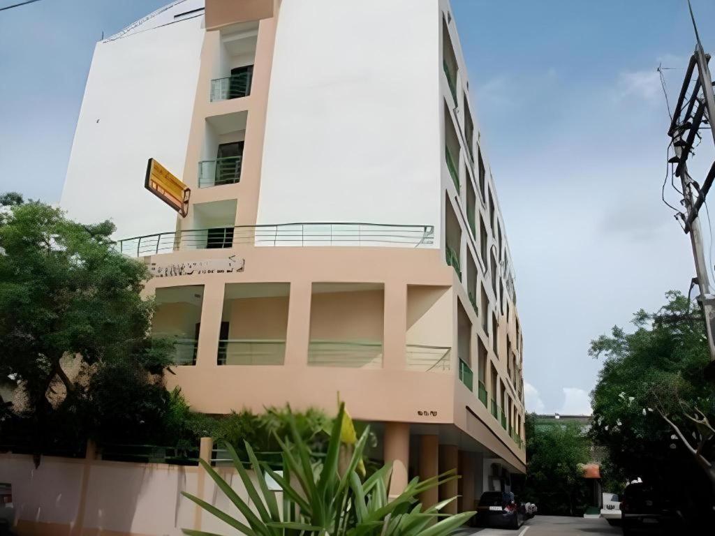 Central Place Hotel Rayong Exterior foto