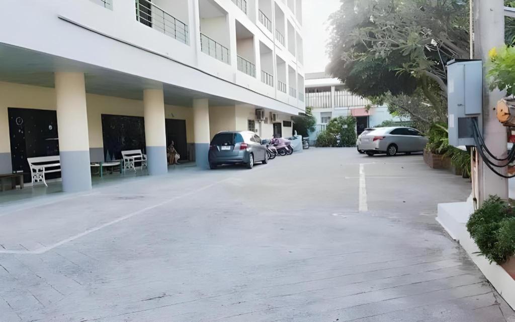 Central Place Hotel Rayong Exterior foto